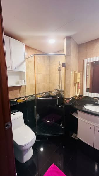 River Place, 60 Havelock Road, 3 Bedrooms, 1,281 sqft, Condominium For Sale, by John Chen, 500234754 - Bathroom - PropertyGuru.com.sg