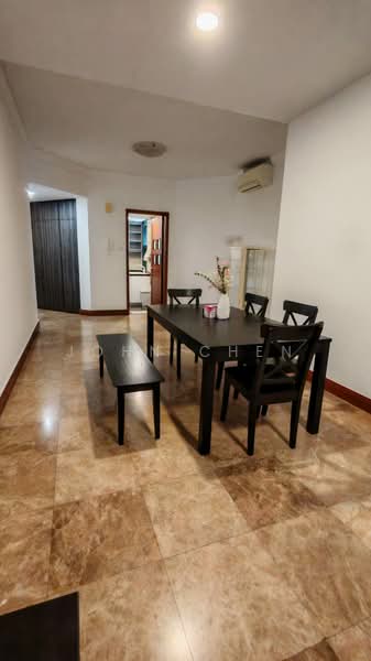 River Place, 60 Havelock Road, 3 Bedrooms, 1,281 sqft, Condominium For Sale, by John Chen, 500234754 - Dining Room - PropertyGuru.com.sg
