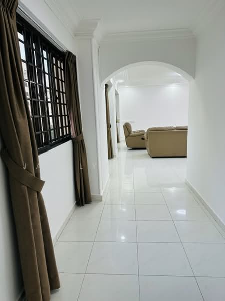 546 Serangoon North Avenue 3, 546 Serangoon North Avenue 3, 3 Bedrooms, 1,302 sqft, HDB Flat For Sale, by Jacalyn Chung, 500234759 - Living Room - PropertyGuru.com.sg