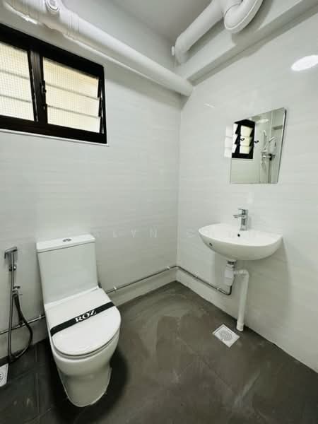 546 Serangoon North Avenue 3, 546 Serangoon North Avenue 3, 3 Bedrooms, 1,302 sqft, HDB Flat For Sale, by Jacalyn Chung, 500234759 - Bathroom - PropertyGuru.com.sg