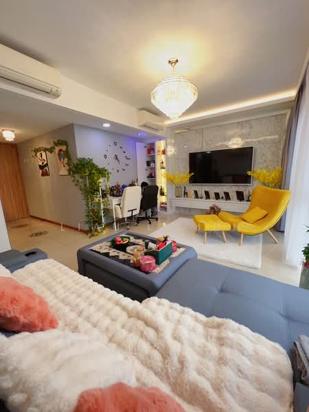 FLO Residence, 13 Punggol Field Walk, 2 Bedrooms, 861 sqft, Condominium For Sale, by Liau Li Jun, 500234771 - Living Room - PropertyGuru.com.sg