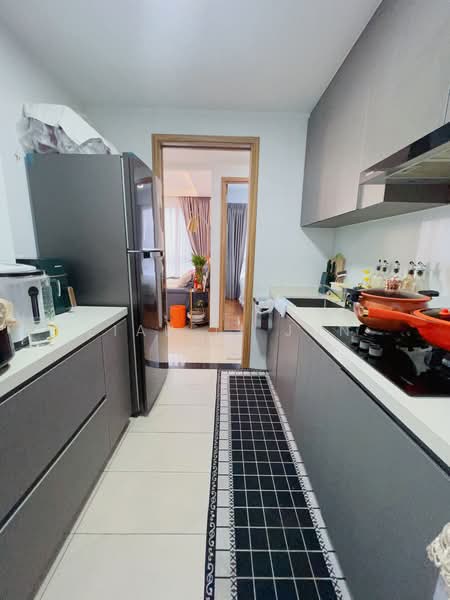 FLO Residence, 13 Punggol Field Walk, 2 Bedrooms, 861 sqft, Condominium For Sale, by Liau Li Jun, 500234771 - Kitchen - PropertyGuru.com.sg