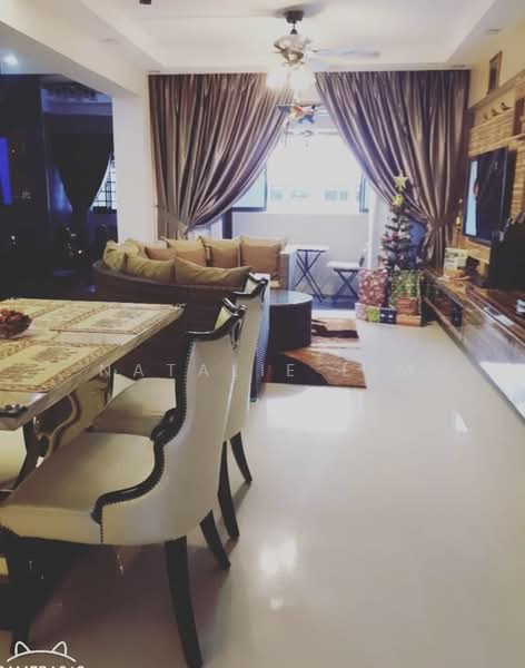735 Woodlands Circle, 735 Woodlands Circle, 3 Bedrooms, 1,302 sqft, HDB Flat For Sale, by Natalie Lim, 500234775 - Living Room - PropertyGuru.com.sg