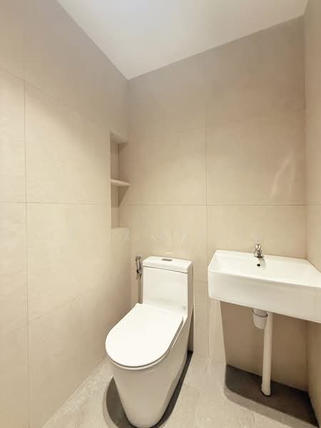 872 Woodlands Street 81, 872 Woodlands Street 81, Room Rental, 245 sqft, HDB Flat For Rent, by Fariz Rashid, 500234776 - Bathroom - PropertyGuru.com.sg