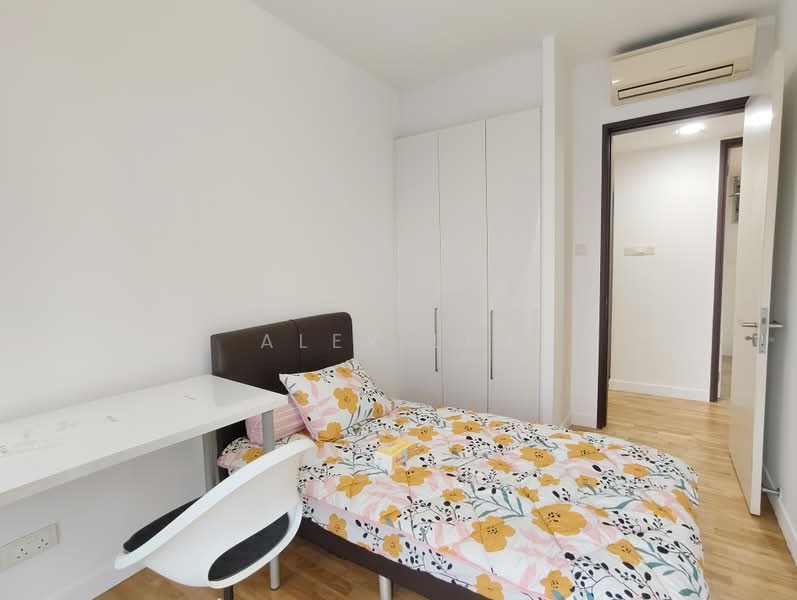 The Centris, 67 Jurong West Central 3, 2 Bedrooms, 979 sqft, Apartment For Sale, by Alex Lim, 500234784 - Bedroom - PropertyGuru.com.sg