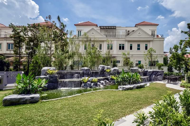 Belgravia Ace, 379 Belgravia Drive, 5 Bedrooms, 4,058 sqft, Semi-Detached House For Sale, by Murphy Lee, 500234786 - PropertyGuru.com.sg