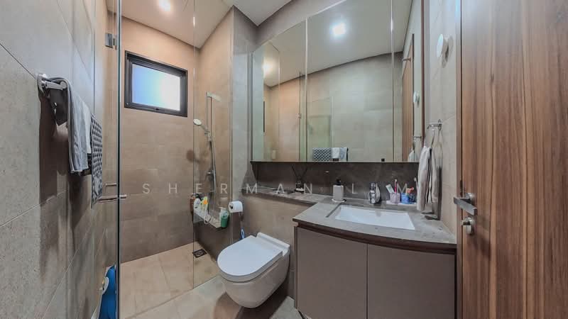 Daintree Residence, 11D Toh Tuck Road, 3 Bedrooms, 1,055 sqft, Condominium For Sale, by Sherman Lim, 500234787 - Common Bathroom - PropertyGuru.com.sg