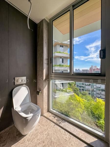 15 Holland Hill, 15 Holland Hill, 3 Bedrooms, 1,862 sqft, Condominium For Sale, by Jason Choo 朱均庭, 500234792 - Bathroom - PropertyGuru.com.sg