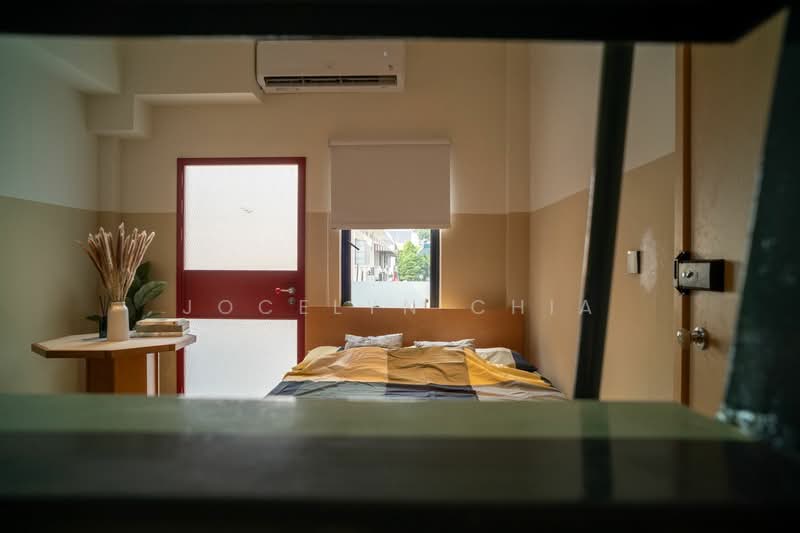 Joo Chiat Fully Furnished Studios, Joo Chiat Road, Studio, 250 sqft, Shophouse For Rent, by Jocelyn Chia, 500234803 - Bedroom - PropertyGuru.com.sg