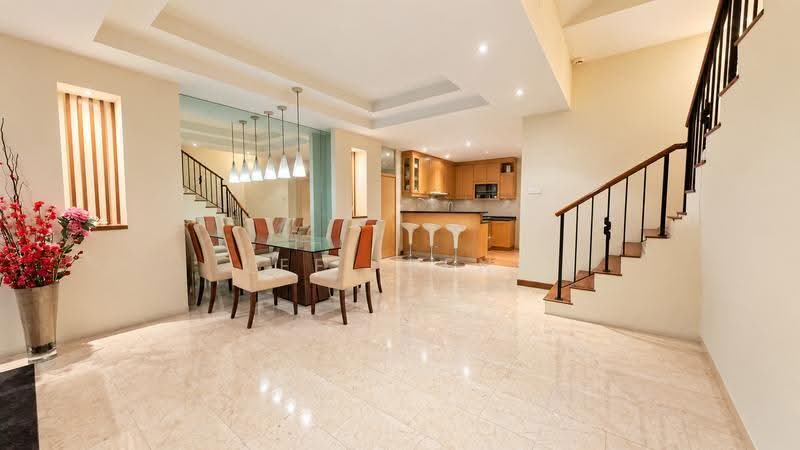 Saraca Villas, Saraca Terrace, Seletar / Yio Chu Kang, 5 Bedrooms, 3,300 sqft, Terraced House For Sale, by Lee Irene, 500234807 - Dining Room - PropertyGuru.com.sg