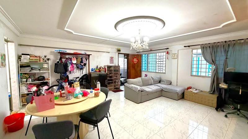 276 Yishun Street 22, 276 Yishun Street 22, Sembawang / Yishun, Room Rental, 904 sqft, HDB Flat For Rent, by Steven Choo, 500234810 - Living Room - PropertyGuru.com.sg