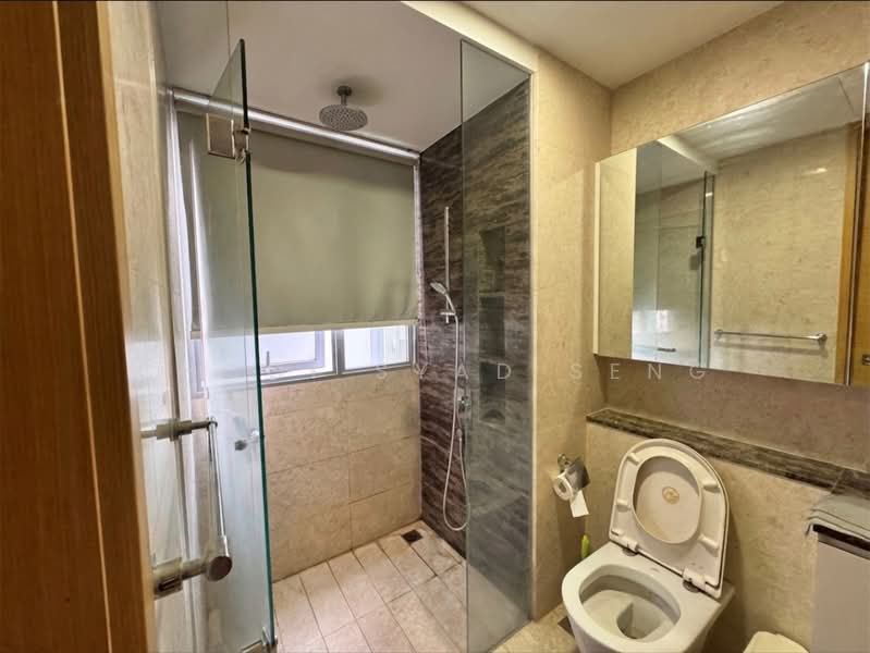 The Scala @ Lorong Chuan, 138 Serangoon Avenue 3, 3 Bedrooms, 893 sqft, Condominium For Sale, by Chooi Syad Seng, 500234813 - Bathroom - PropertyGuru.com.sg
