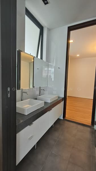Namly Drive Semi Detached, Namly Drive, 5 Bedrooms, 4,800 sqft, Semi-Detached House For Rent, by Glenn Wong 黃耀明, 500234826 - Bathroom - PropertyGuru.com.sg