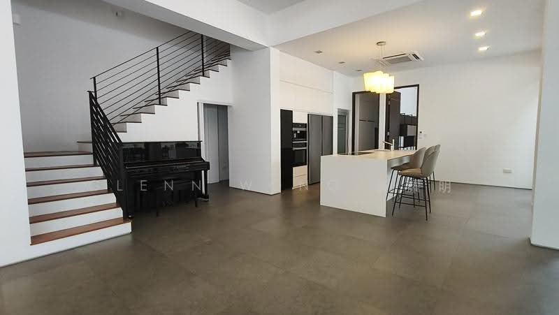 Namly Drive Semi Detached, Namly Drive, Tanglin / Holland / Bukit Timah, 5 Bedrooms, 4,000 sqft, Semi-Detached House For Rent, by Glenn Wong 黃耀明, 500234826 - Living Room - PropertyGuru.com.sg
