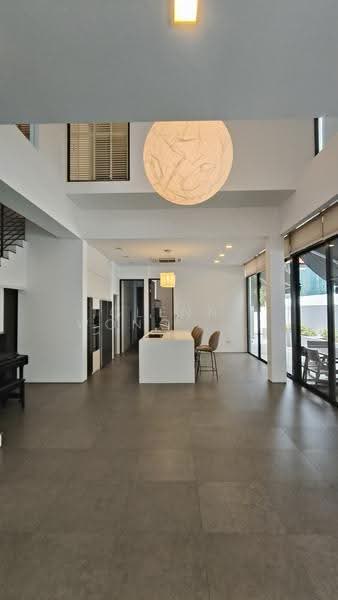 Namly Drive Semi Detached, Namly Drive, Tanglin / Holland / Bukit Timah, 5 Bedrooms, 4,000 sqft, Semi-Detached House For Rent, by Glenn Wong 黃耀明, 500234826 - PropertyGuru.com.sg