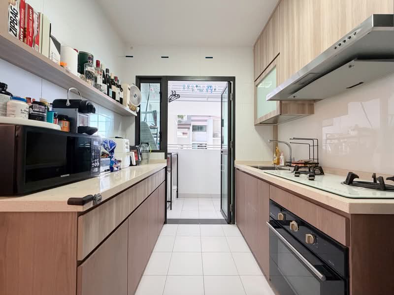 87 Dawson Road, 87 Dawson Road, 2 Bedrooms, 700 sqft, HDB Flat For Sale, by Alexis Quek, 500234839 - Kitchen - PropertyGuru.com.sg