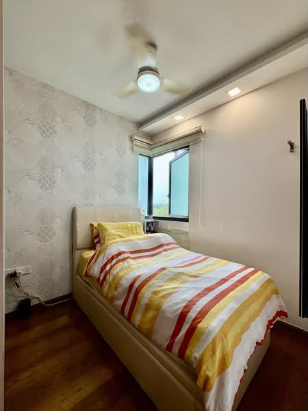 Kingsford Waterbay, 70 Upper Serangoon View, 3 Bedrooms, 893 sqft, Condominium For Sale, by Lim Willy, 500234844 - Bedroom - PropertyGuru.com.sg