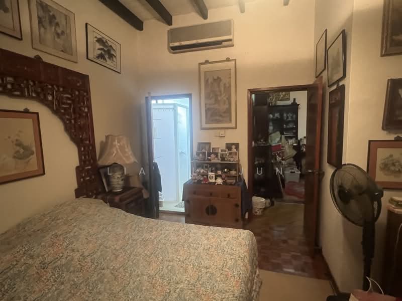 Yuk Tong Avenue, , 6 Bedrooms, 4,000 sqft, Terraced House For Sale, by Liau Li Jun, 500234846 - Bedroom - PropertyGuru.com.sg