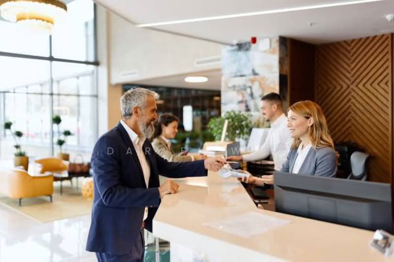 5-Star Hotel - Lobby Cafe/Bar, Telok Ayer / Cecil / Tg Pagar, 1,376 sqft, Food & Beverage For Rent, by Darren Wee, 500234849 - Lobby - CommercialGuru.com.sg