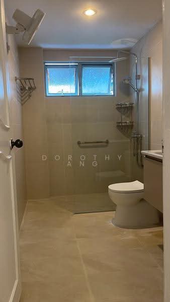 The Makena, 121 Meyer Road, East Coast / Marine Parade, 3 Bedrooms, 1,636 sqft, Condominium For Rent, by Dorothy Ang, 500234850 - Bathroom - PropertyGuru.com.sg