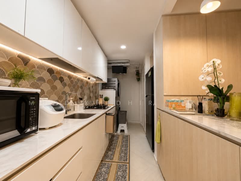 The Visionaire, , 3 Bedrooms, 980 sqft, Condominium For Sale, by Muhd Khidhir (MK), 500234856 - Kitchen - PropertyGuru.com.sg