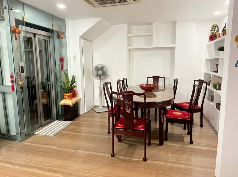 *Reno 3.5 Storey Corner-T @ Jalan Anggerek, Macpherson*, Jalan Aggerrek, Macpherson / Potong Pasir, 10+ Bedrooms, 5,332 sqft, Corner Terrace For Sale, by Daniel Ho, 500234858 - Dining Room - PropertyGuru.com.sg
