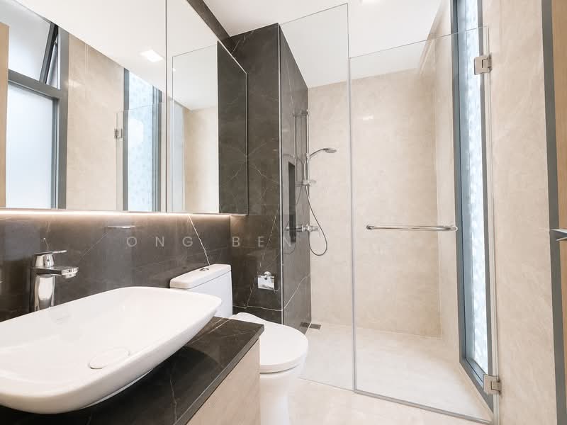 Belgravia Villas, 200 Ang Mo Kio Avenue 5, 5 Bedrooms, 3,961 sqft, Cluster House For Sale, by Ong Beng Yew, 500234869 - Bathroom - PropertyGuru.com.sg
