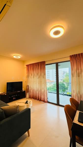 iResidences, 20 Irrawaddy Road, 2 Bedrooms, 980 sqft, Condominium For Rent, by Cindy Chew, 500234870 - Living Room - PropertyGuru.com.sg