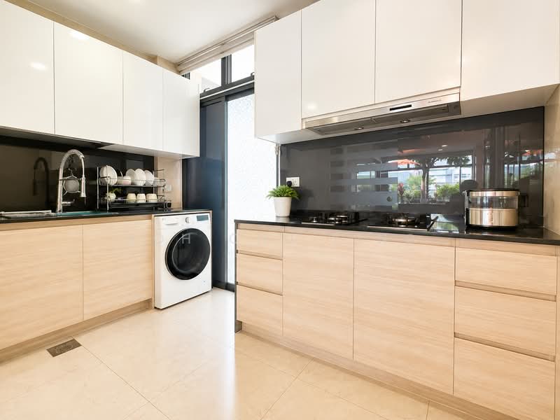 Belgravia Villas, 200 Ang Mo Kio Avenue 5, 5 Bedrooms, 3,961 sqft, Cluster House For Sale, by Poh Chu Ying, 500234874 - Kitchen - PropertyGuru.com.sg