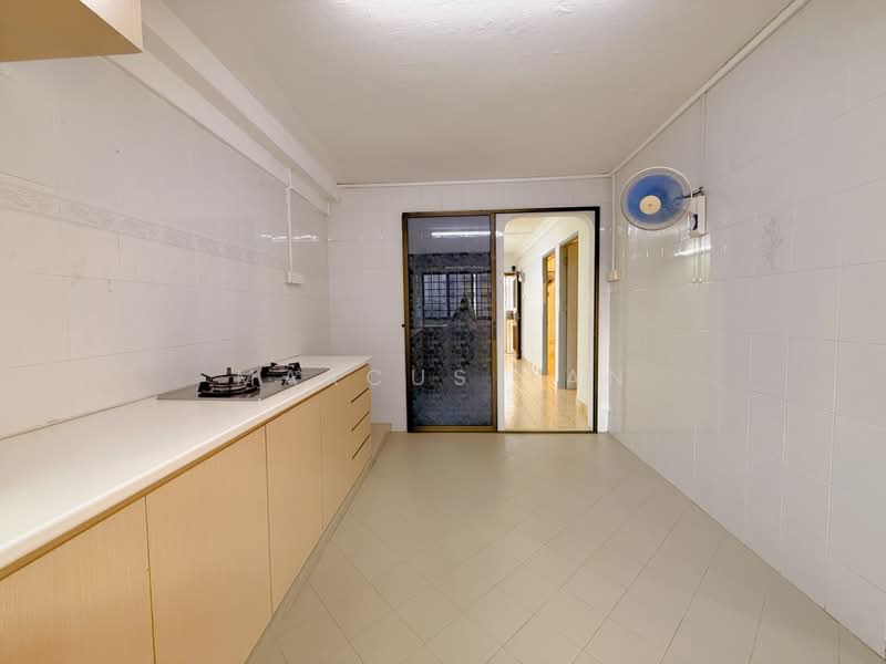 801 French Road, 801 French Road, 2 Bedrooms, 635 sqft, HDB Flat For Sale, by Marcus Tan, 500234879 - Kitchen - PropertyGuru.com.sg