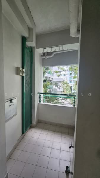 Southaven I, 41 Hindhede Walk, 2 Bedrooms, 980 sqft, Condominium For Sale, by Sit Soh Pheng, 500234881 - Balcony - PropertyGuru.com.sg