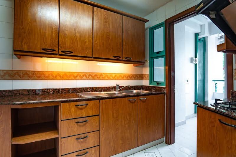 Southaven I, 41 Hindhede Walk, Clementi Park / Upper Bukit Timah, 2 Bedrooms, 980 sqft, Condominium For Sale, by Sit Soh Pheng, 500234881 - Kitchen - PropertyGuru.com.sg