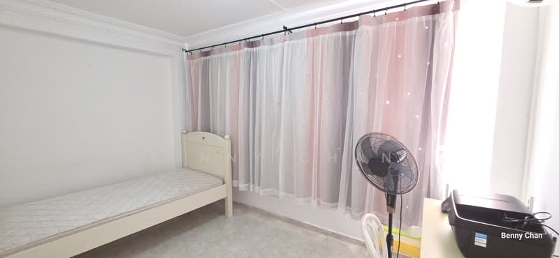 607 Yishun Street 61, 607 Yishun Street 61, 4 Bedrooms, 1,302 sqft, HDB Flat For Sale, by Benny Chan, 500234884 - Bedroom - PropertyGuru.com.sg