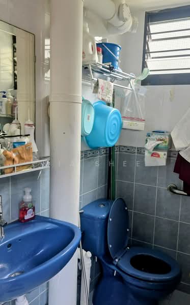 554 Bedok North Street 3, 554 Bedok North Street 3, Bedok / Upper East Coast, 2 Bedrooms, 883 sqft, HDB Flat For Sale, by Mia Shee, 500234888 - Bathroom - PropertyGuru.com.sg