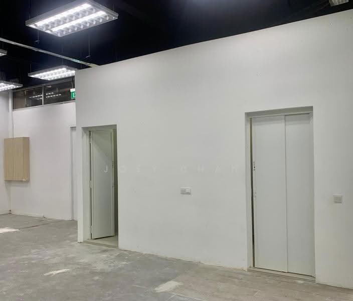 Commercial shop space near Holland, Mt Sinai, Clementi, Dover, Clementi Park / Upper Bukit Timah, 1,540 sqft, Shop / Shophouse For Rent, by Joey Chan, 500234893 - Interior - CommercialGuru.com.sg