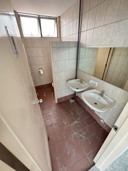 Eunos Techpark, 60 Kaki Bukit Place, 3,714 sqft, Factory / Workshop (B2) For Rent, by Walter Lau, 500234894 - Female Toilet within - CommercialGuru.com.sg