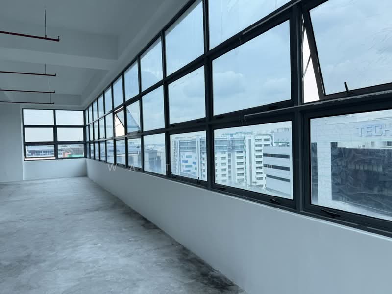 Eunos Techpark, 60 Kaki Bukit Place, 3,714 sqft, Factory / Workshop (B2) For Rent, by Walter Lau, 500234894 - Natural brightness into the unit - CommercialGuru.com.sg