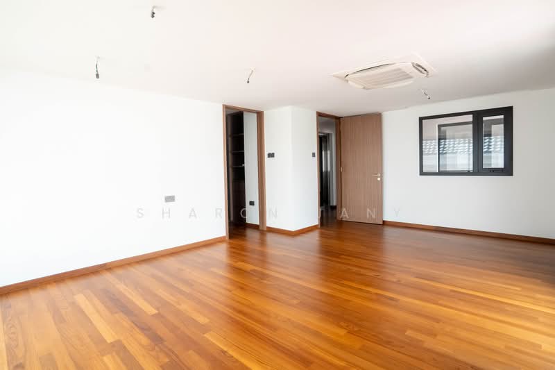 Serangoon Gardens, Serangoon Gardens | Brockhampton Drive, Hougang / Punggol / Sengkang, 6 Bedrooms, 7,460 sqft, Semi-Detached House For Sale, by Sharon Jany, 500234896 - Interior - PropertyGuru.com.sg