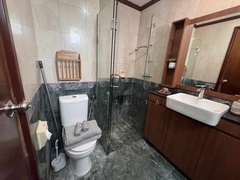 Springdale Condo, 53 Hindhede Walk, 3 Bedrooms, 1,130 sqft, Condominium For Sale, by Lynette Tan, 500234898 - Bathroom - PropertyGuru.com.sg