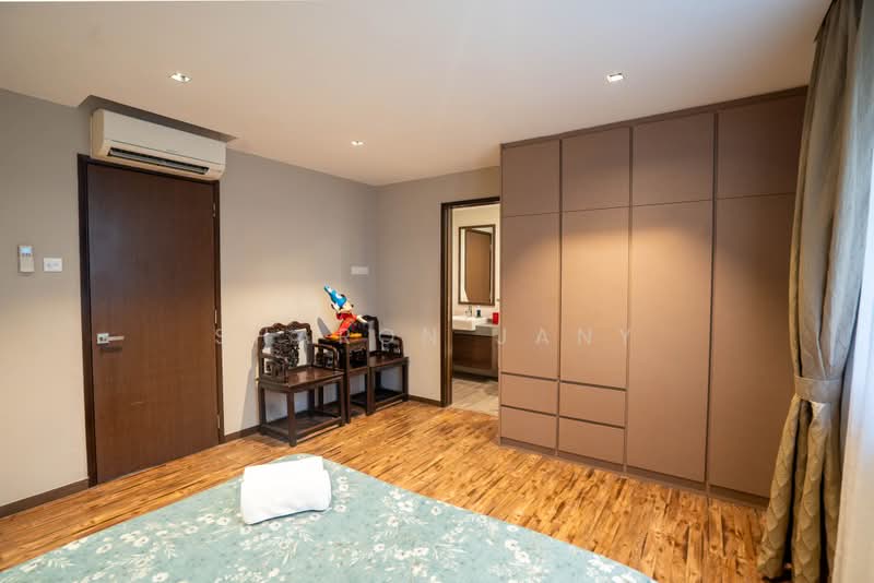 Upper Bukit Timah, Upper Bukit Timah | Jalan Selanting, 9 Bedrooms, 3,910 sqft, Semi-Detached House For Sale, by Sharon Jany, 500234905 - Bedroom - PropertyGuru.com.sg