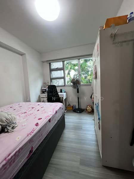 217B Boon Lay View, 217B Boon Lay Avenue, 3 Bedrooms, 1,012 sqft, HDB Flat For Sale, by Joanne Yeo, 500234939 - Common bedroom 1 - PropertyGuru.com.sg
