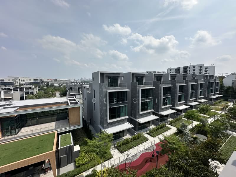 Belgravia Ace, 100 Belgravia Drive, Seletar / Yio Chu Kang, 5 Bedrooms, 4,370 sqft, Semi-Detached House For Sale, by Nicole Chia, 500234980 - Exterior - PropertyGuru.com.sg