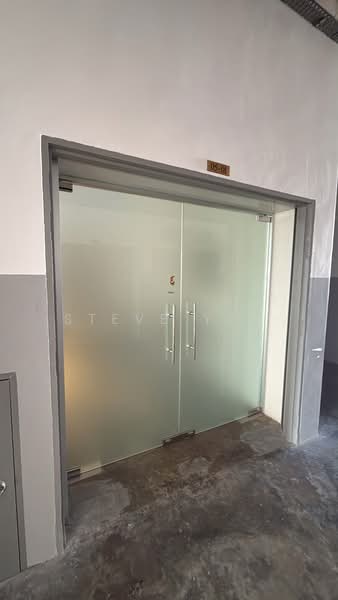 MAE Building, 48 MacTaggart Road, 1,897 sqft, Light Industrial (B1) For Rent, by Steve Yeo, 500234984 - Entrance - CommercialGuru.com.sg