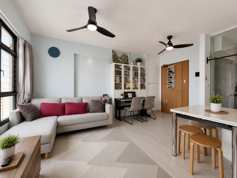 63 Greentops @ Sims Place, 63 Sims Place, 2 Bedrooms, 732 sqft, HDB Flat For Rent, by Kai Lin Koh, 500234986 - Living Room - PropertyGuru.com.sg