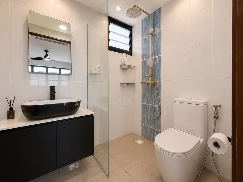 63 Greentops @ Sims Place, 63 Sims Place, 2 Bedrooms, 732 sqft, HDB Flat For Rent, by Kai Lin Koh, 500234986 - Master Bathroom - PropertyGuru.com.sg