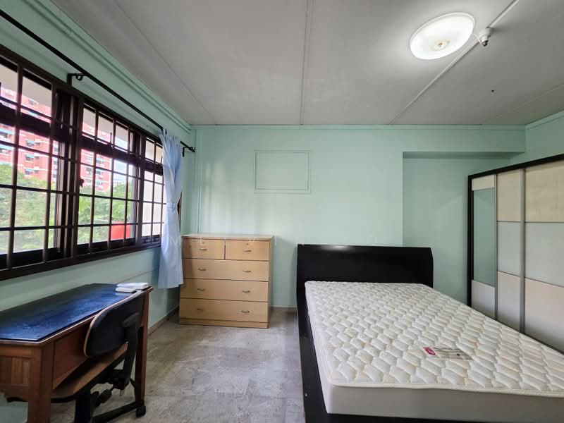 736 Tampines Street 72, 736 Tampines Street 72, Room Rental, 250 sqft, HDB Flat For Rent, by Melvin Lo, 500234992 - PropertyGuru.com.sg