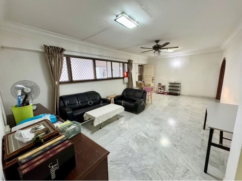 302 Hougang Avenue 5, 302 Hougang Avenue 5, 3 Bedrooms, 1,108 sqft, HDB Flat For Sale, by Phoebe Ang, 500235009 - PropertyGuru.com.sg