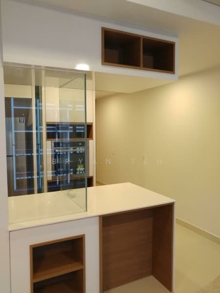 Coco Palms, 21 Pasir Ris Grove, Room Rental, 110 sqft, Condominium For Rent, by Bryan Teh, 500235016 - Kitchen - PropertyGuru.com.sg