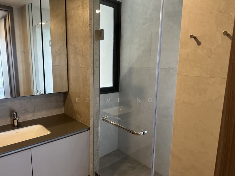 Norwood Grand, , 4 Bedrooms, 1,313 sqft, Condominium For Sale, by Keeve Ng, 500235017 - Bathroom - PropertyGuru.com.sg