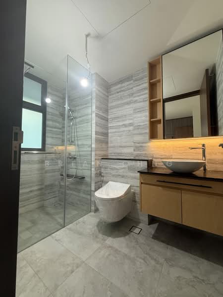 Belgravia Ace, 100 Belgravia Drive, 5 Bedrooms, 3,929 sqft, Semi-Detached House For Sale, by Brian Chng, 500235030 - Bathroom - PropertyGuru.com.sg